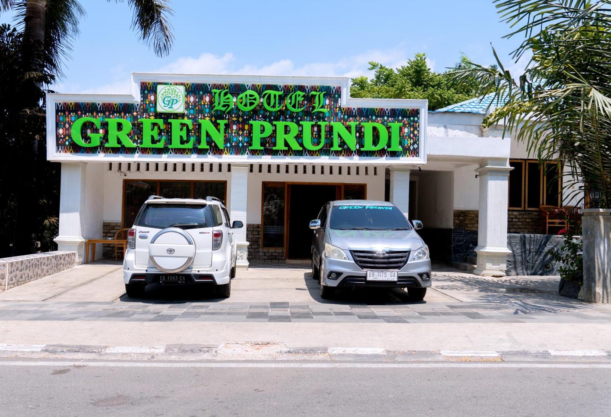 Hotel Green Prundi Labuan Bajo Exterior foto
